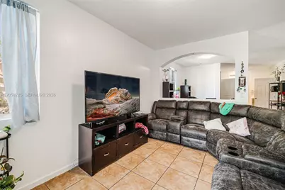 14319 SW 274th Way, Homestead, FL 33032 - Photo 13