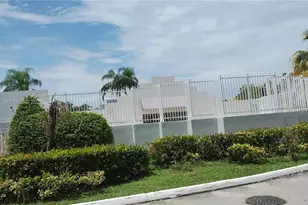 10395 SW 154th Cir Ct, Miami, FL 33196 - Photo 3