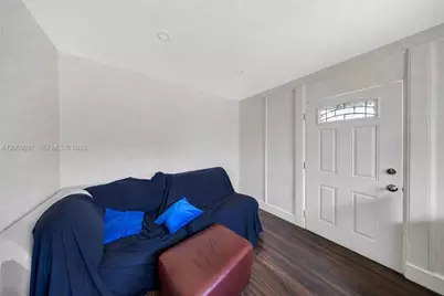 2420 NW 34th St, Miami, FL 33142 - Photo 21