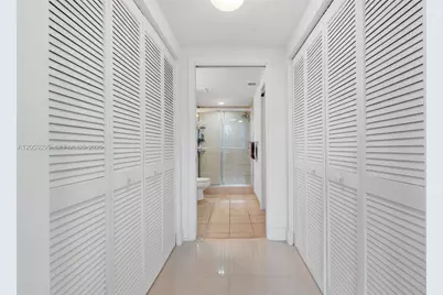 19501 W Country Club Dr #309, Aventura, FL 33180 - Photo 17