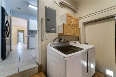 12210 NW 10th Ave, North Miami, FL 33168 - Photo 9