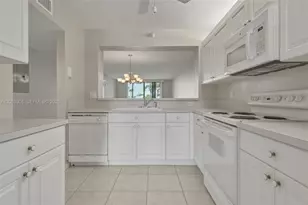 7751 Southampton Terrace, Tamarac, FL 33321 - Photo 9