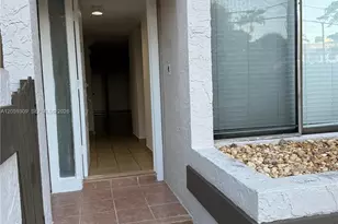 16498 NE 26th Ave, North Miami Beach, FL 33160 - Photo 23