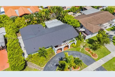 232 SW 102nd Ave, Sweetwater, FL 33174 - Photo 43