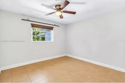 232 SW 102nd Ave, Sweetwater, FL 33174 - Photo 25