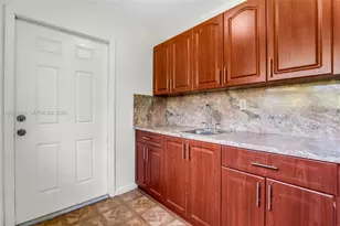 232 SW 102nd Ave, Sweetwater, FL 33174 - Photo 53