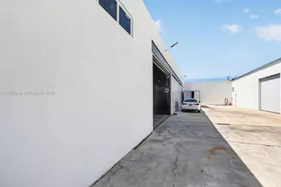 4029 NW 25th St, Miami, FL 33142 - Photo 7