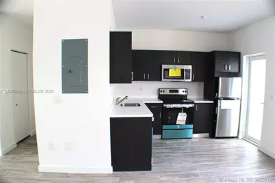 [Address not provided], Miami Beach, FL 33141 - Photo 3