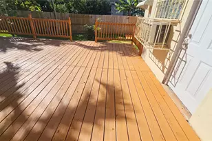 156 NW 88th St, El Portal, FL 33150 - Photo 23