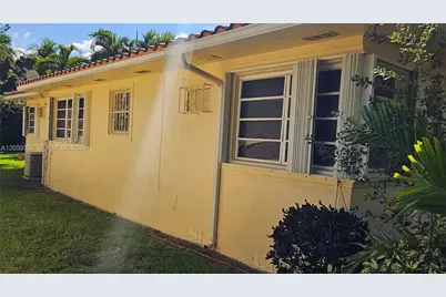 156 NW 88th St, El Portal, FL 33150 - Photo 11