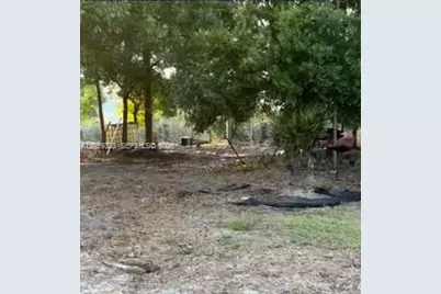 640 S Live Oak St, Clewiston, FL 33440 - Photo 3