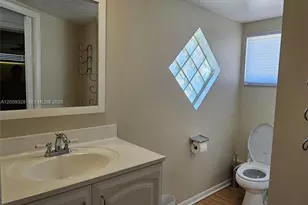 1732 NE 50th St, Pompano Beach, FL 33064 - Photo 13