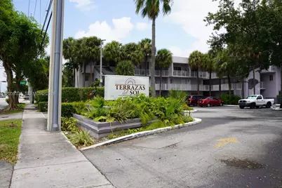 2750 W 76th St #203, Hialeah, FL 33016 - Photo 17
