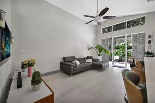 15982 NW 12th Ct, Pembroke Pines, FL 33028 - Photo 13