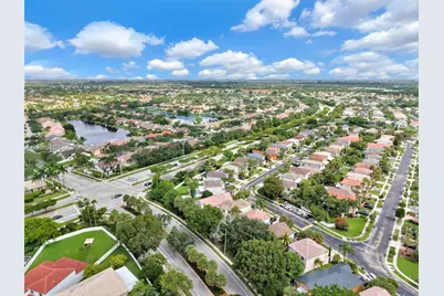 15982 NW 12th Ct, Pembroke Pines, FL 33028 - Photo 65