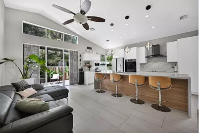 15982 NW 12th Ct, Pembroke Pines, FL 33028 - Photo 19