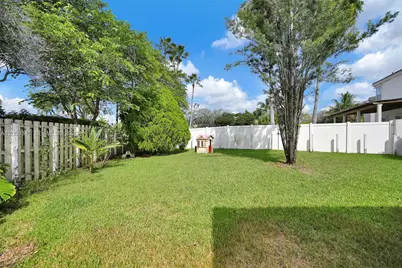 15982 NW 12th Ct, Pembroke Pines, FL 33028 - Photo 55