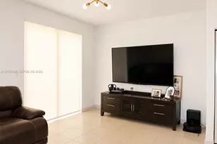 132 SE 28th Pl, Homestead, FL 33033 - Photo 3