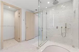 1000 Brickell, Miami, FL 33131 - Photo 33