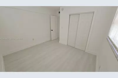 1000 W 28 St #17, Hialeah, FL 33010 - Photo 19