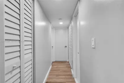 9320 Fontainebleau Blvd #214, Miami, FL 33172 - Photo 13