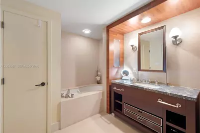 6799 Collins Ave #1603, Miami Beach, FL 33141 - Photo 21