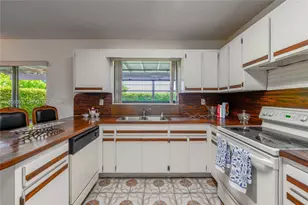 13131 SW 5th St, Miami, FL 33184 - Photo 7