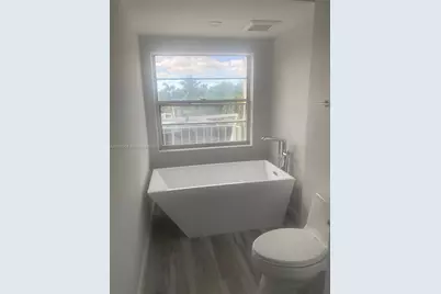613 NE 26th Ave #613, Hallandale Beach, FL 33009 - Photo 15