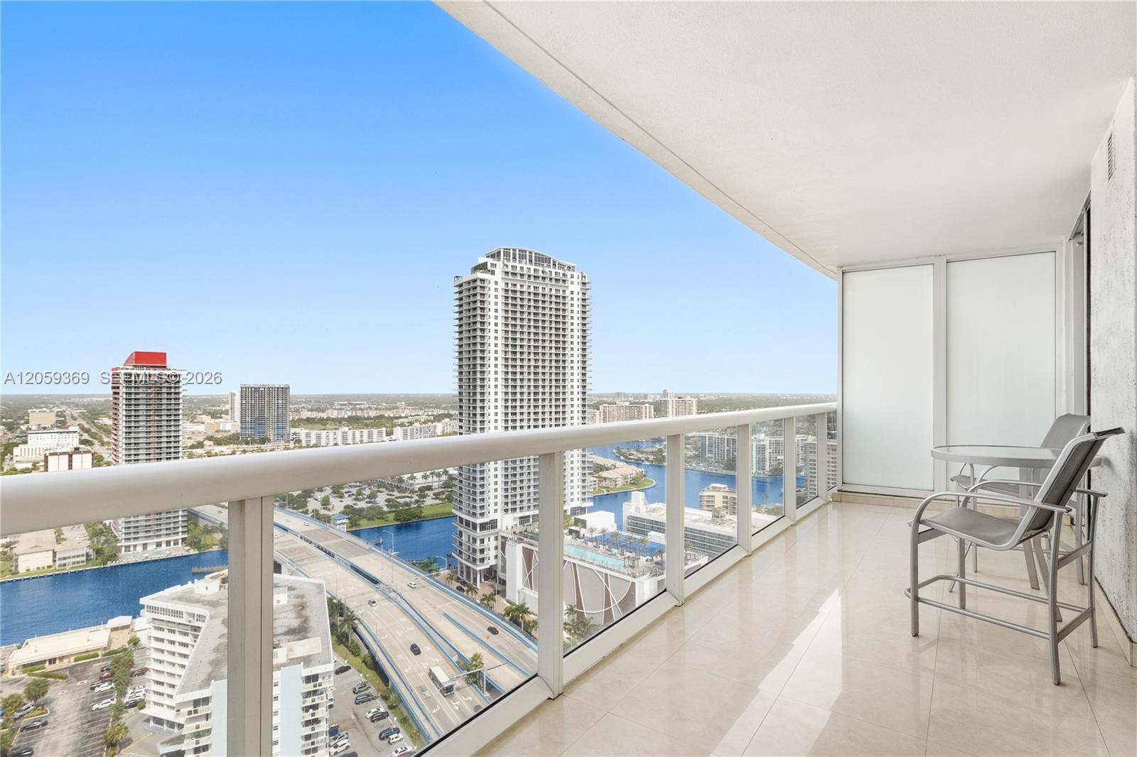 1800 S Ocean Dr #3008 - 1800 S Ocean Dr #3008, Hallandale Beach, FL 33009 Luxury Property | Jose Angel Pina