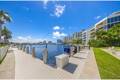 1124 Seminole Dr #4F, Fort Lauderdale, FL 33304 - Photo 29