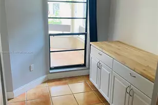 8810 SW 123rd Ct, Miami, FL 33186 - Photo 5