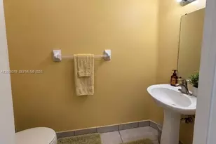 904 NW 100th Ave, Pembroke Pines, FL 33024 - Photo 39