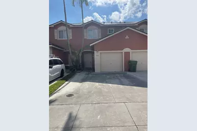 904 NW 100th Ave, Pembroke Pines, FL 33024 - Photo 5