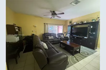 904 NW 100th Ave, Pembroke Pines, FL 33024 - Photo 47