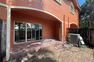 904 NW 100th Ave, Pembroke Pines, FL 33024 - Photo 35