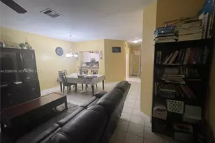 904 NW 100th Ave, Pembroke Pines, FL 33024 - Photo 39