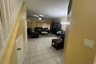904 NW 100th Ave, Pembroke Pines, FL 33024 - Photo 25