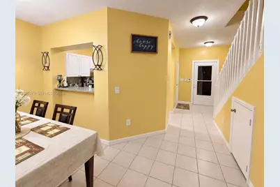 904 NW 100th Ave, Pembroke Pines, FL 33024 - Photo 19