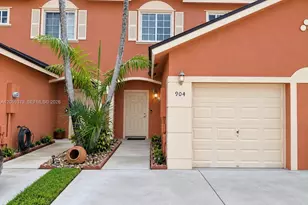 904 NW 100th Ave, Pembroke Pines, FL 33024 - Photo 77