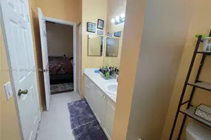 904 NW 100th Ave, Pembroke Pines, FL 33024 - Photo 23