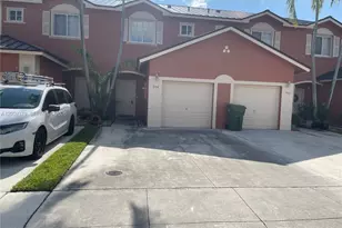 904 NW 100th Ave, Pembroke Pines, FL 33024 - Photo 9