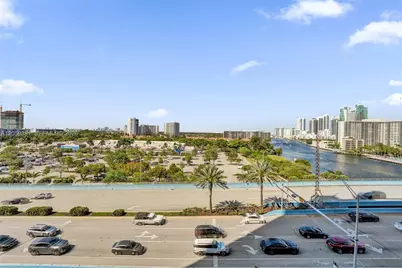 2602 E Hallandale Beach Blvd #R906, Hallandale Beach, FL 33009 - Photo 49