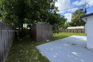4130 NW 11th Ave, Oakland Park, FL 33309 - Photo 17