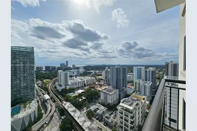 999 SW 1st Ave #3004, Miami, FL 33130 - Photo 23