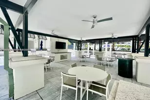 999 SW 1st Ave, Miami, FL 33130 - Photo 37