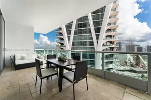 900 Biscayne Blvd, Miami, FL 33132 - Photo 25