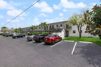 550 NE 20th St #5, Wilton Manors, FL 33305 - Photo 7