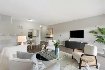 550 NE 20th St #4, Wilton Manors, FL 33305 - Photo 1