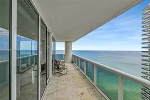 1800 S Ocean Dr, Hallandale Beach, FL 33009 - Photo 23