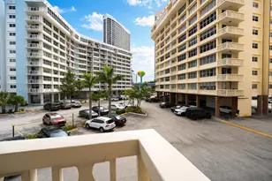 1817 S Ocean Dr, Hallandale Beach, FL 33009 - Photo 29